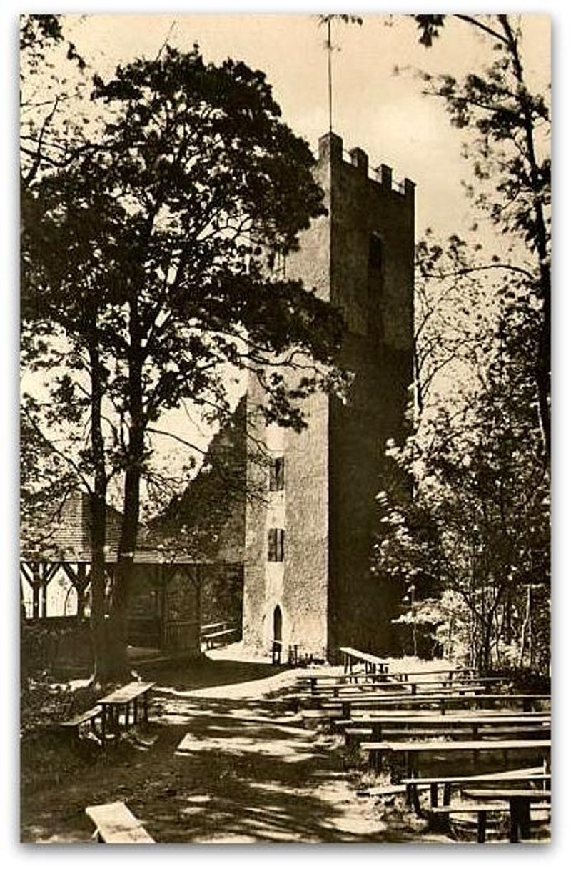 staré foto - hrad Rýzmberk kolem r. 1949